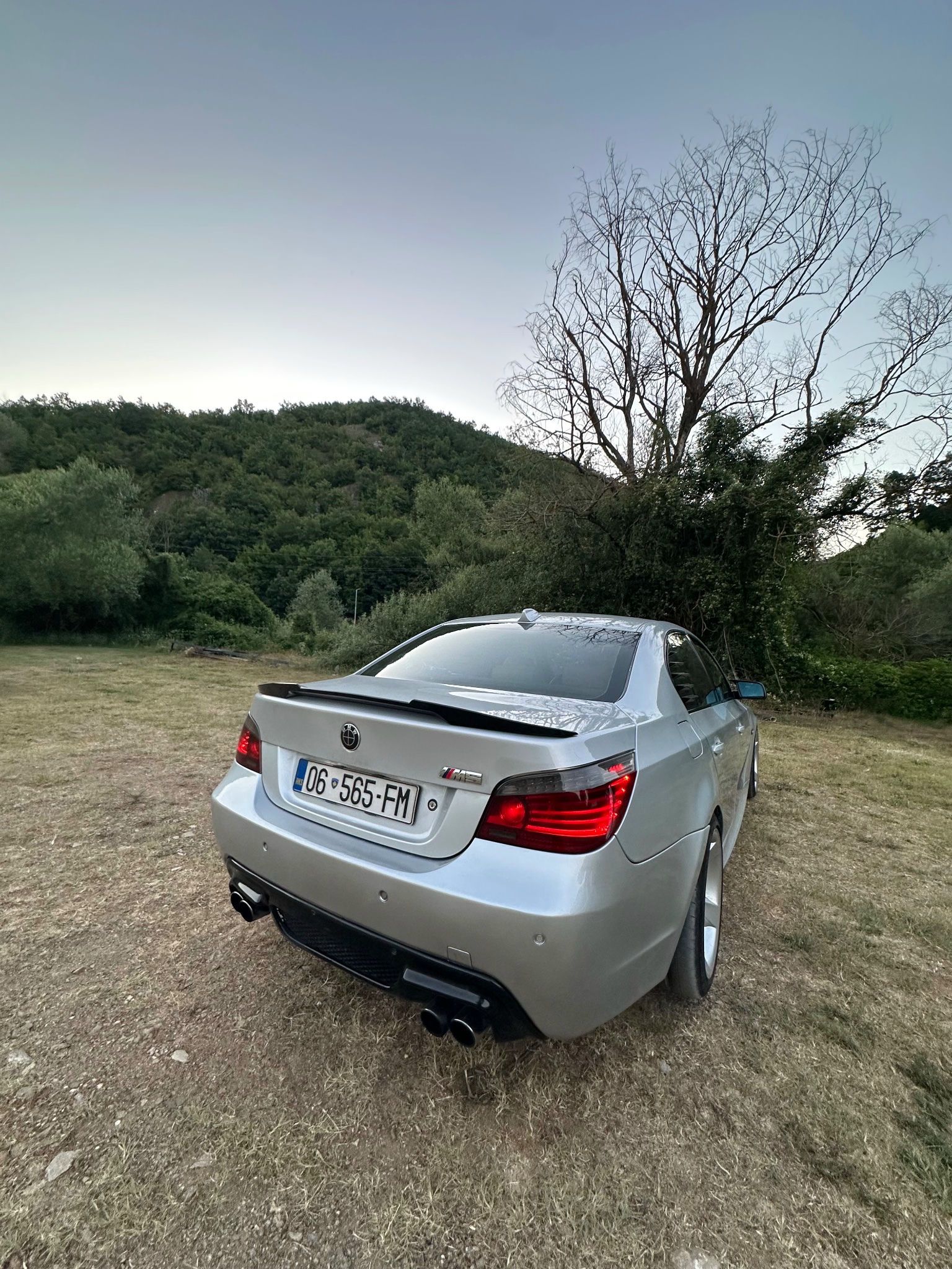 BMW M5 2007 - foto 1