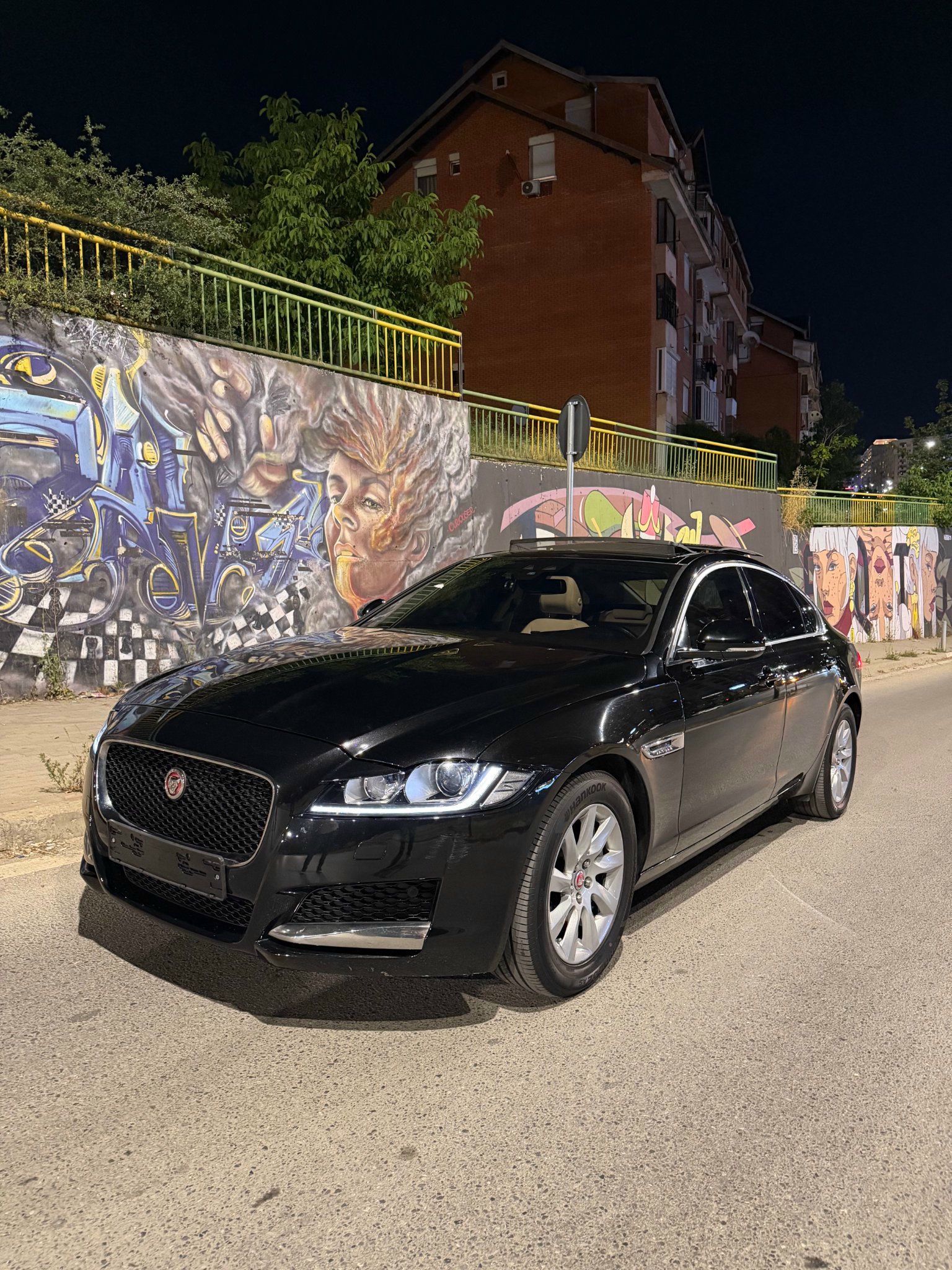 JAGUAR XF 2017 - foto 1