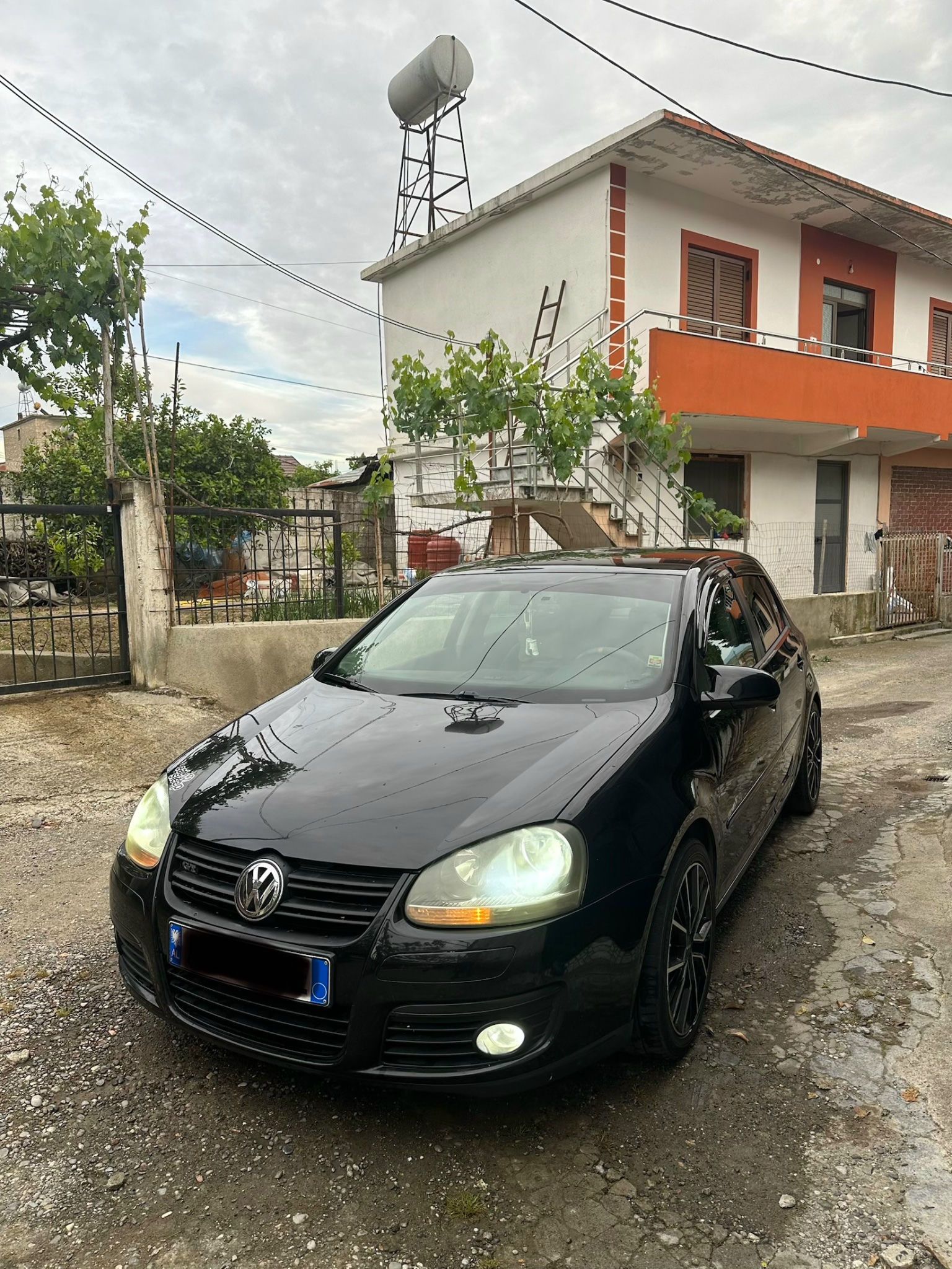 VOLKSWAGEN Golf 2008 - foto 1