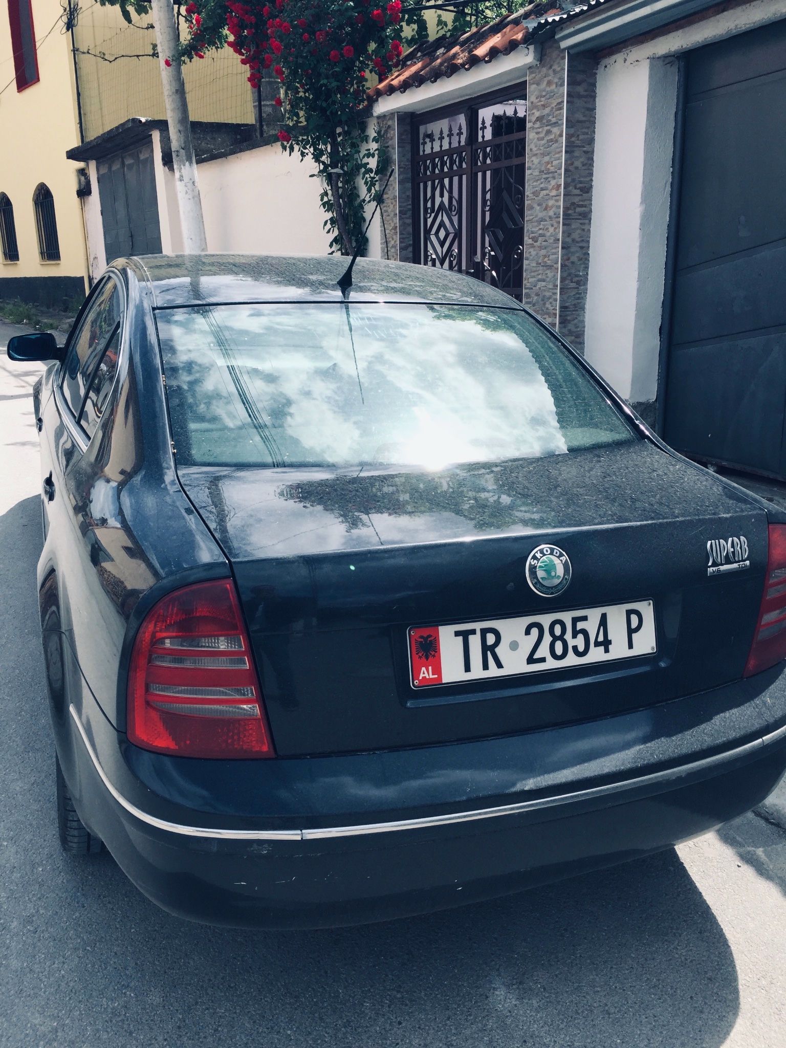 SKODA Superb 2004 - foto 1