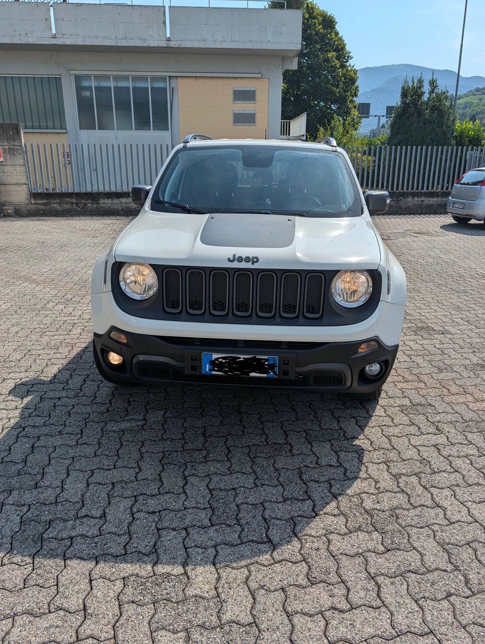 JEEP Renegade 2019 - foto 1