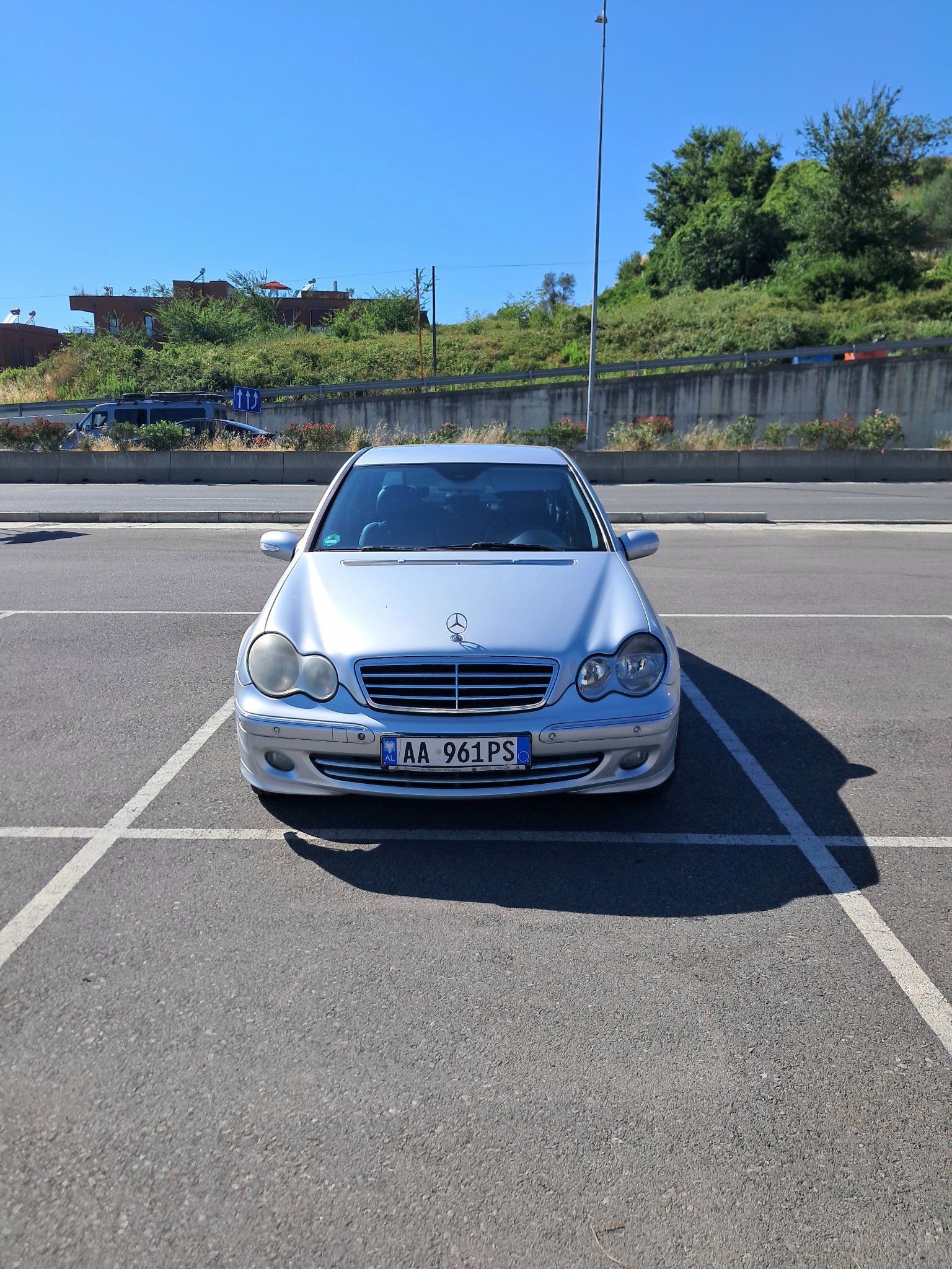 MERCEDES BENZ Typ 320 Limousine 2007 - foto 1