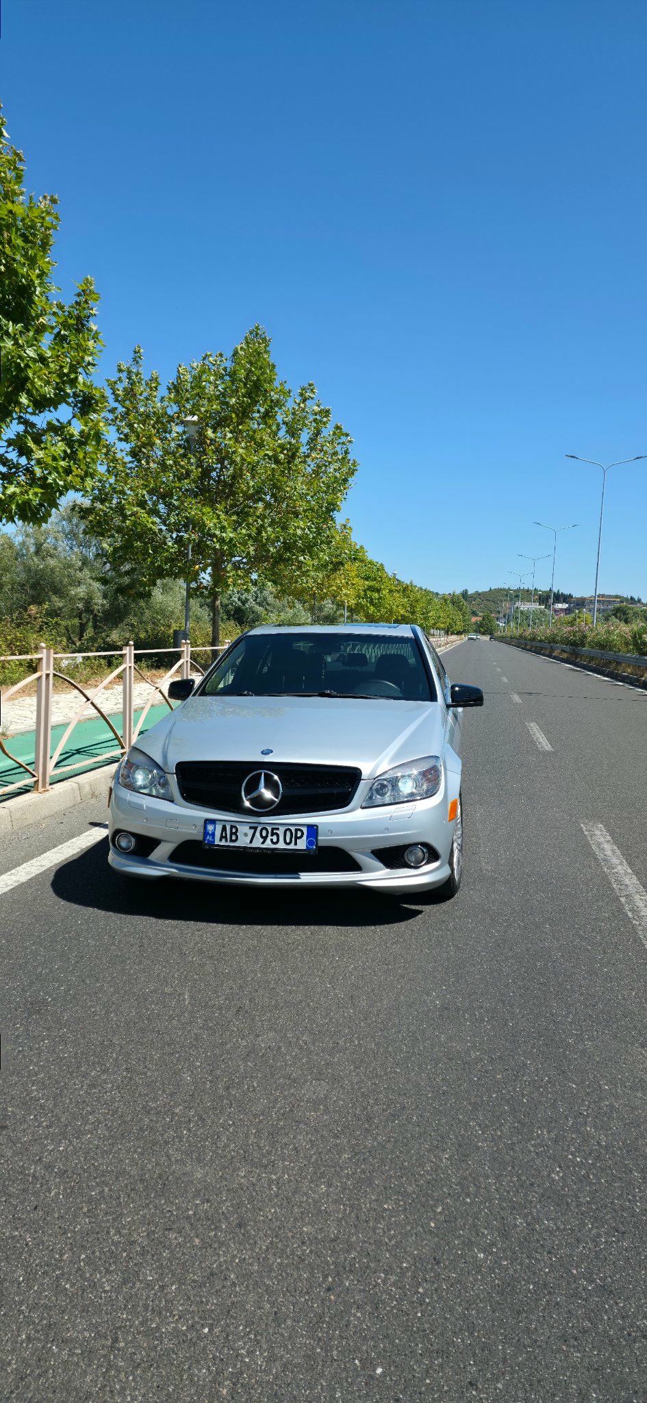 MERCEDES BENZ C-Class 2009 - foto 1