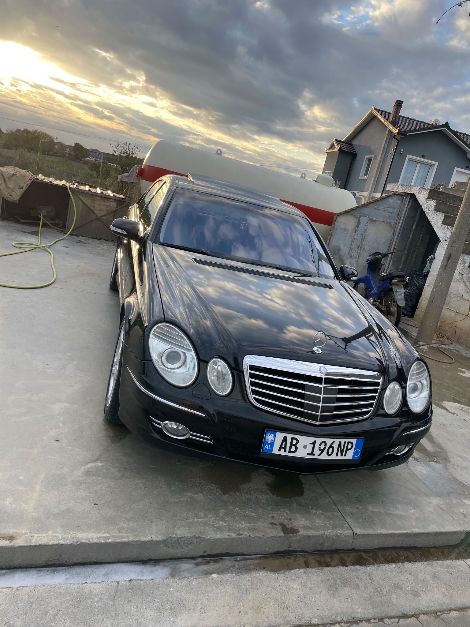 MERCEDES BENZ E-Class 2006 - foto 1