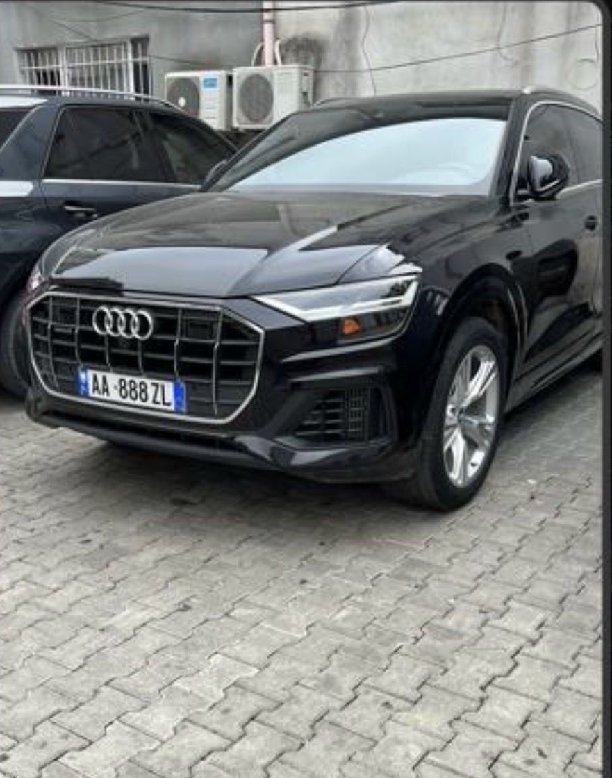 AUDI Q8 2019 - foto 1