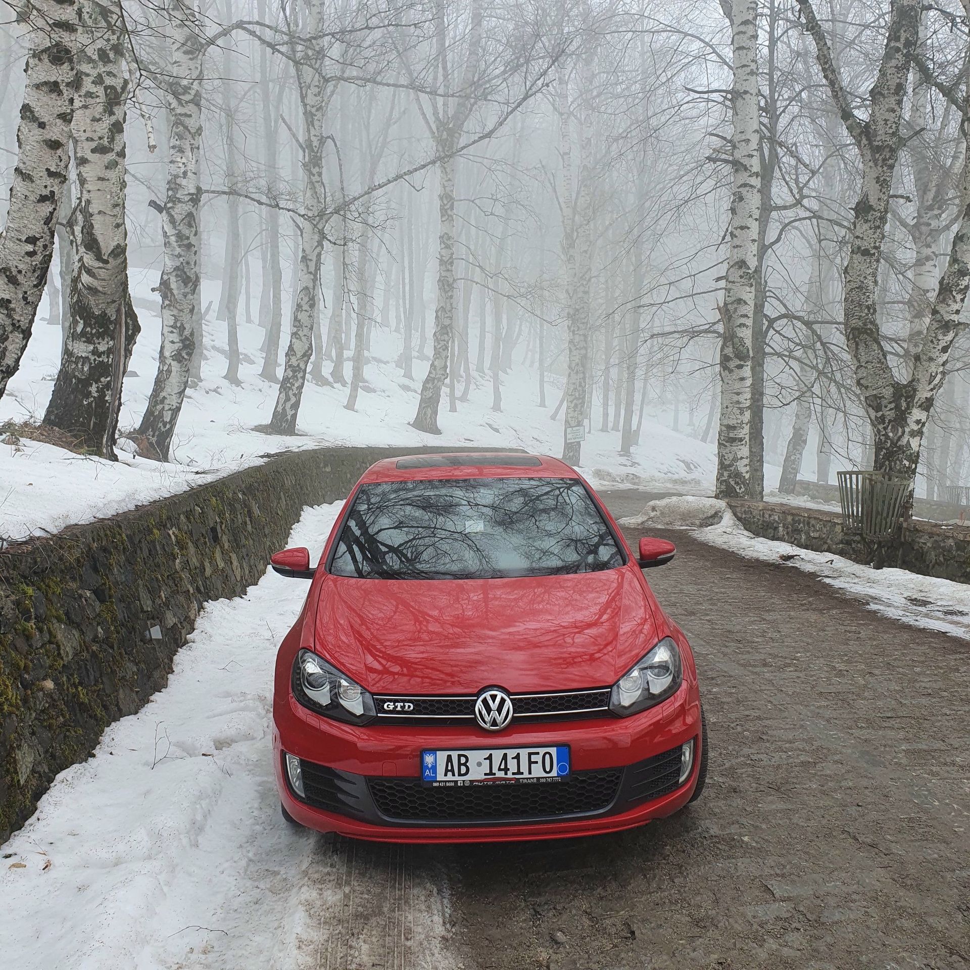 VOLKSWAGEN Golf 2011 - foto 1