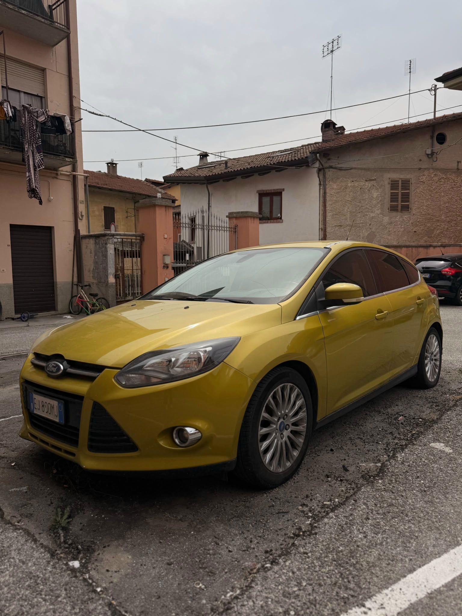 FORD Focus 2011 - photo 1