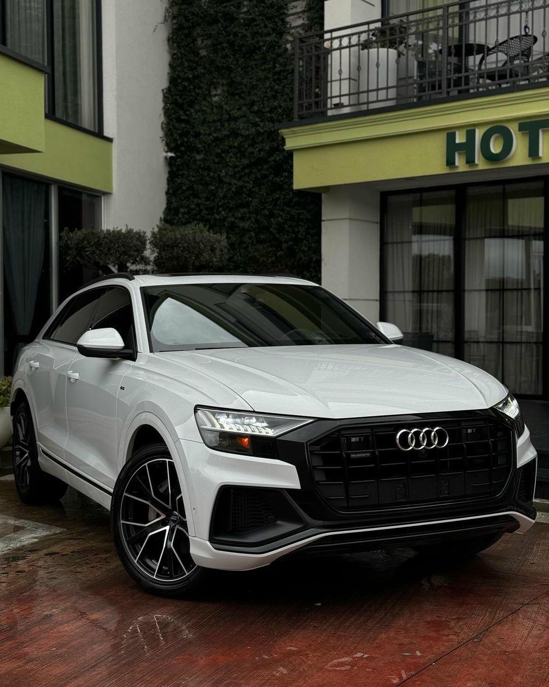 Audi Q8