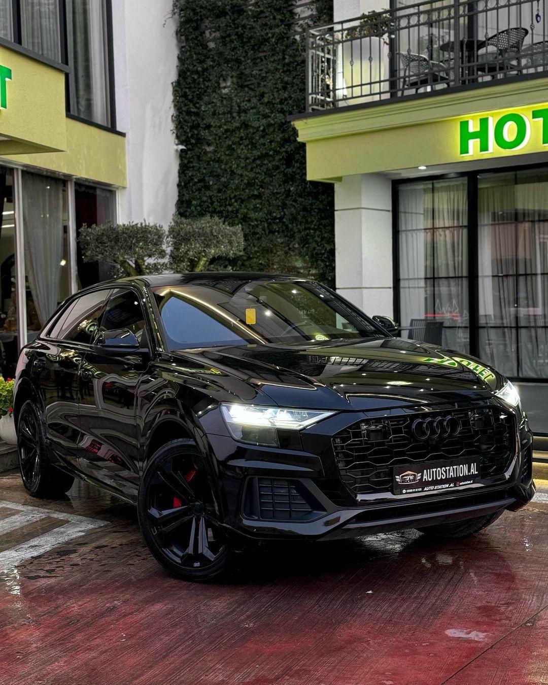 Audi Q8