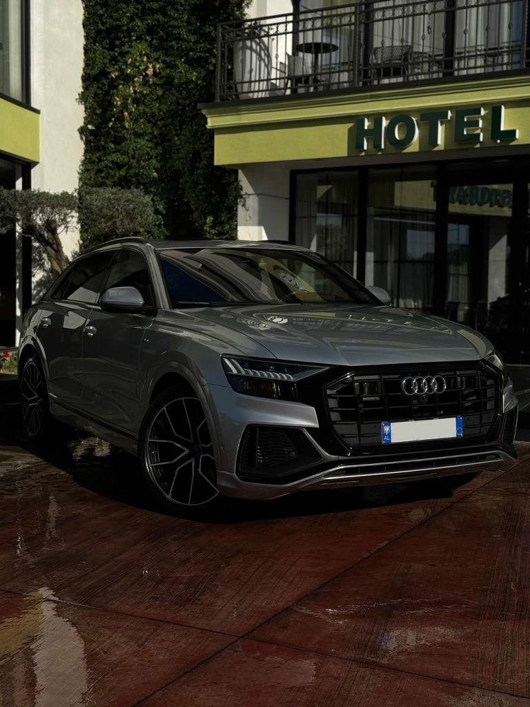 Audi Q8
