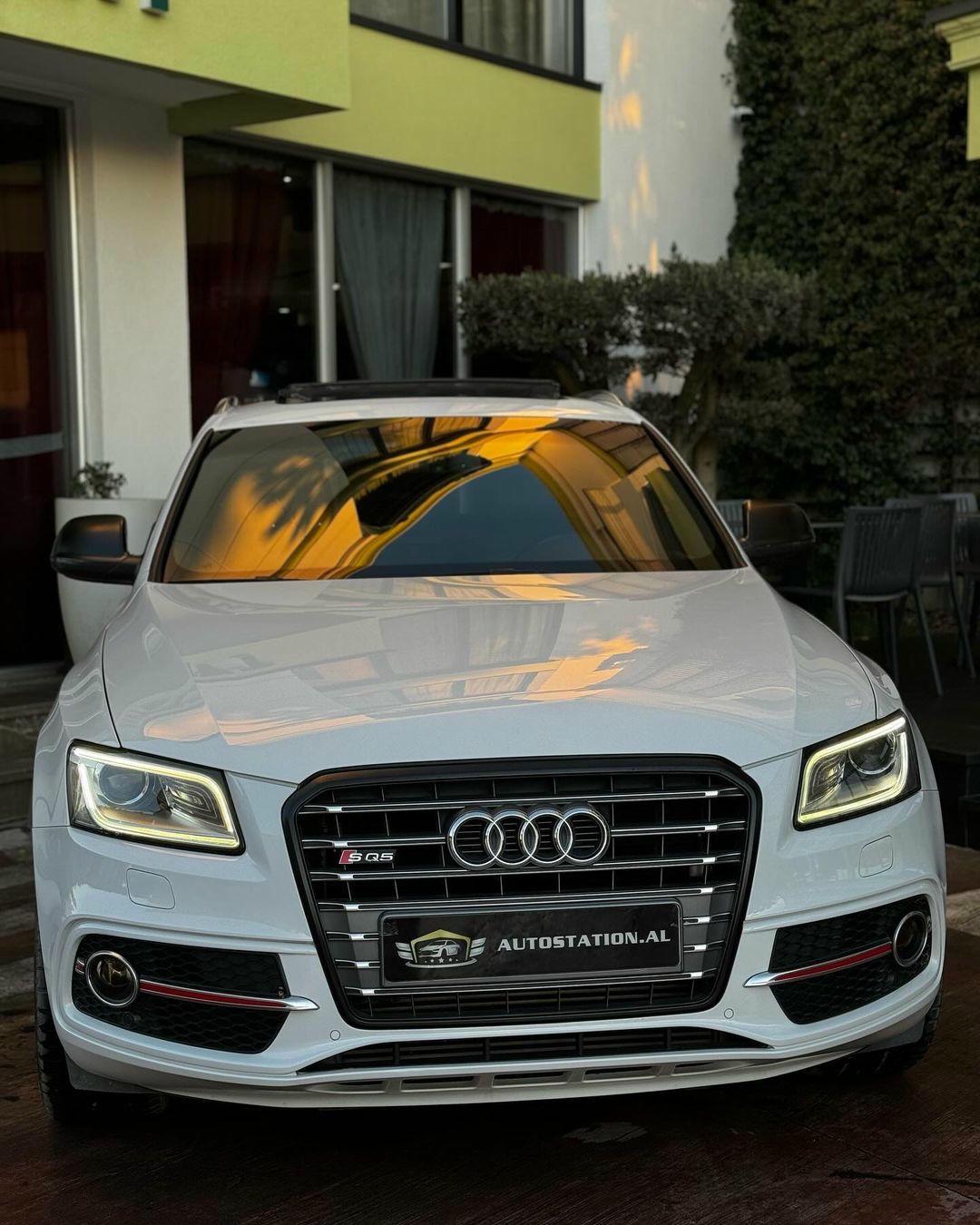 Audi SQ5 2014