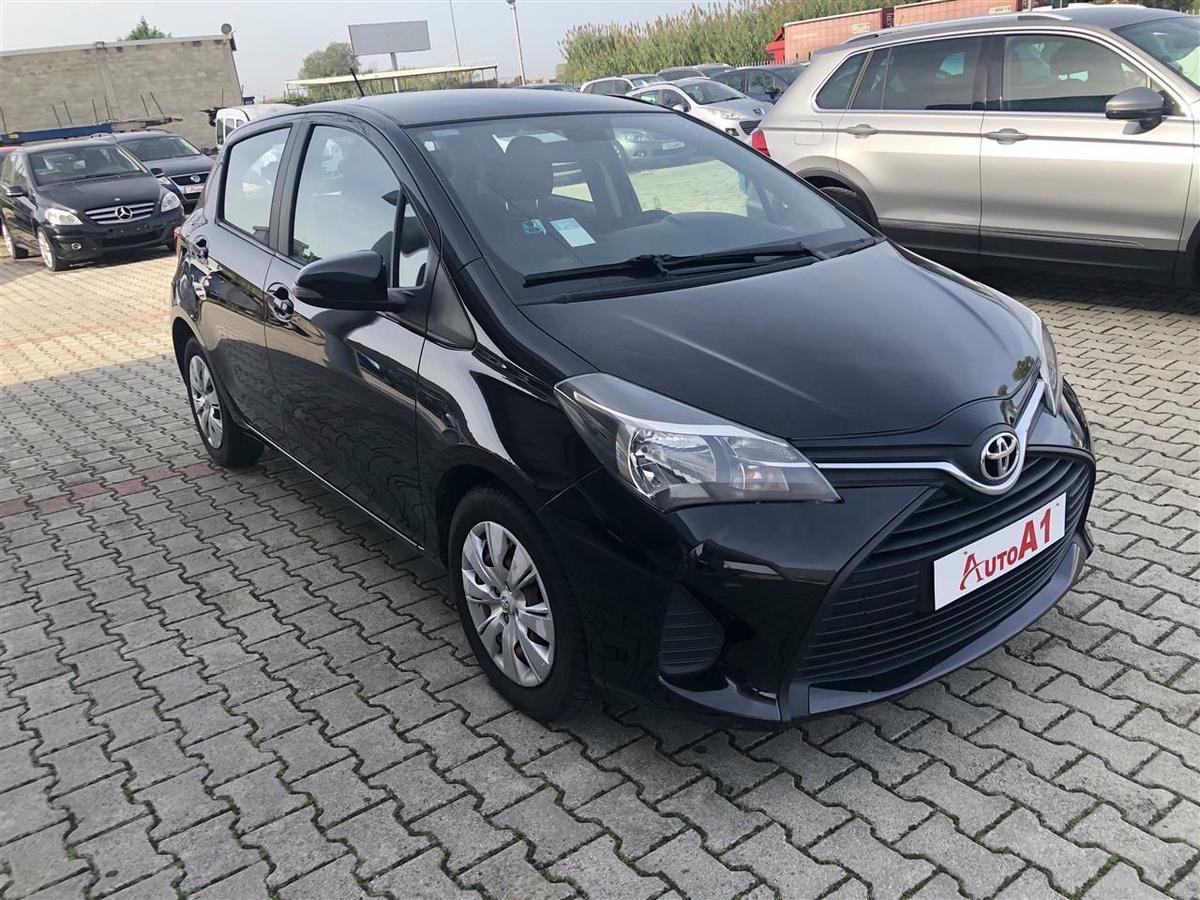 Toyota Yaris 2015