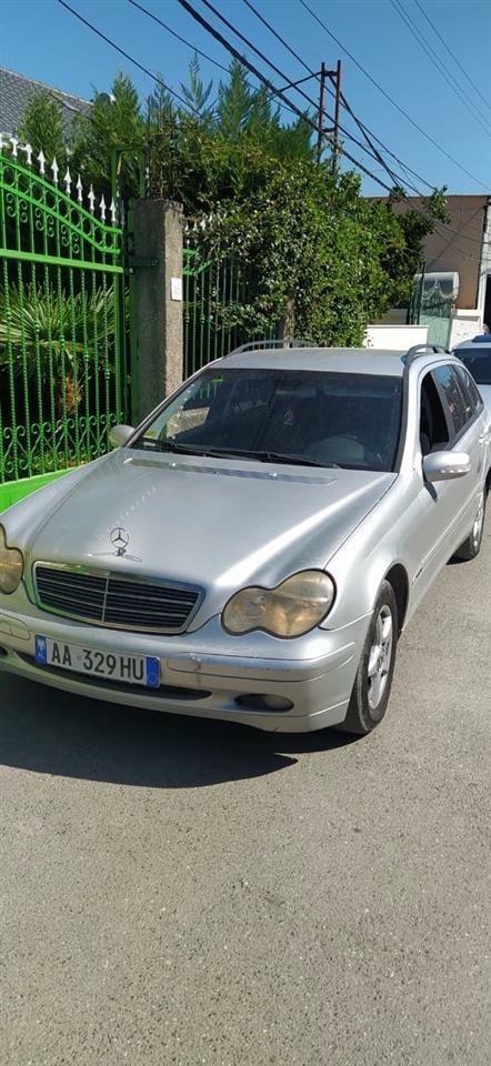 Mercedes-Benz 220 2003