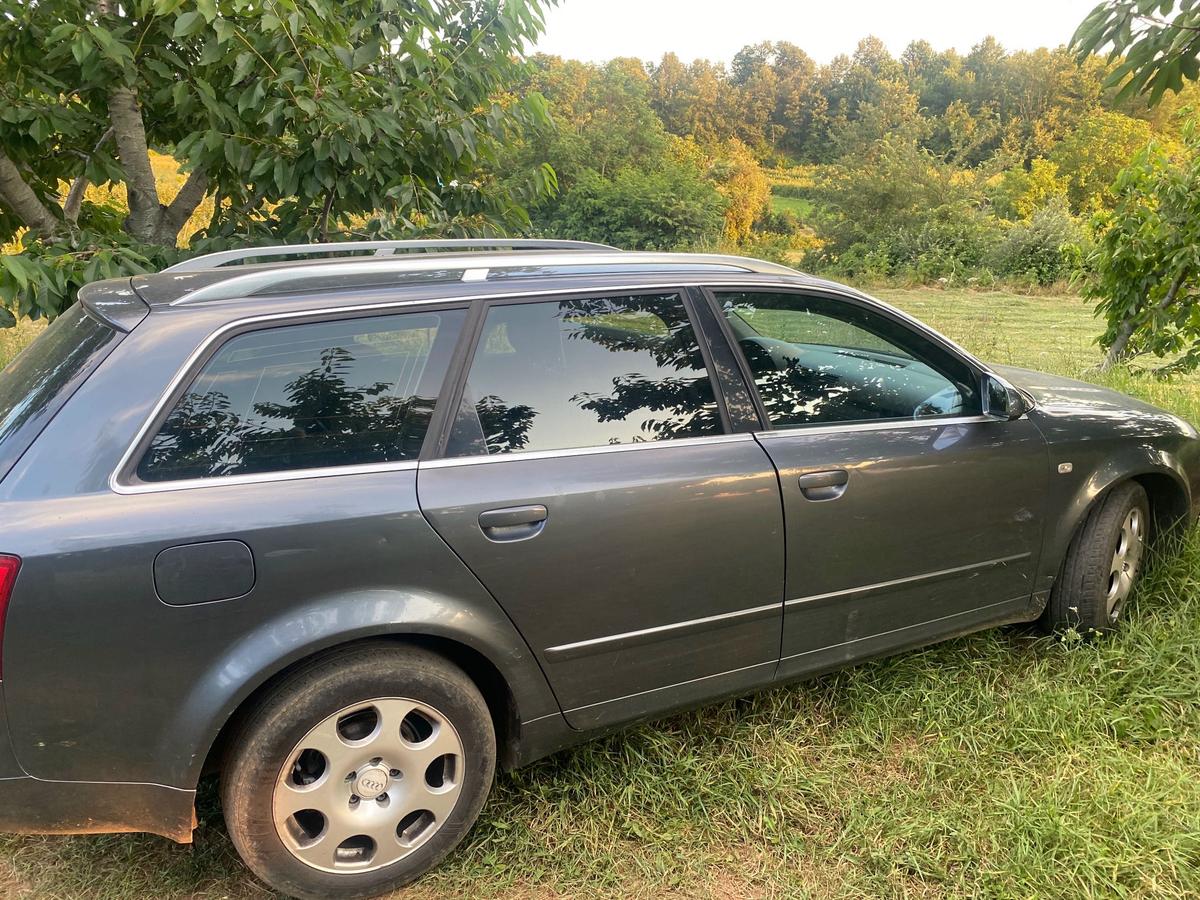 AUDI A4 2003