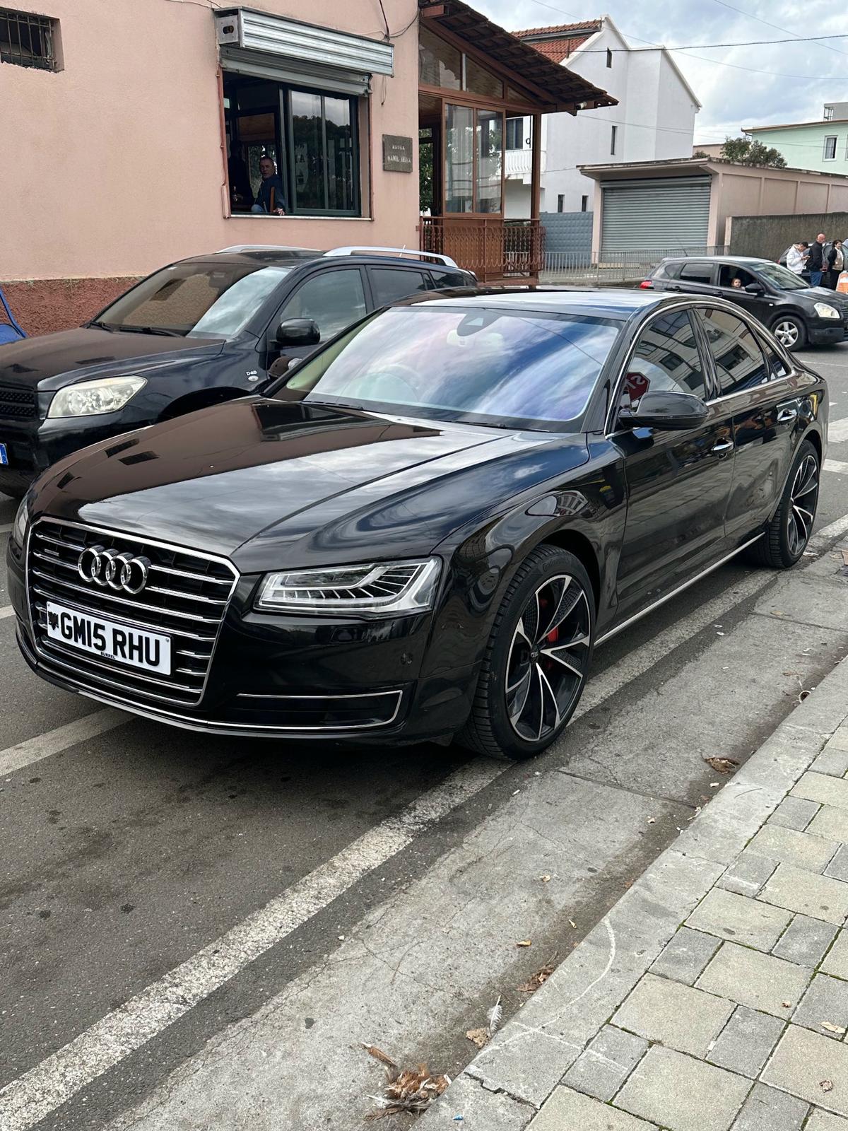 AUDI A8 2015