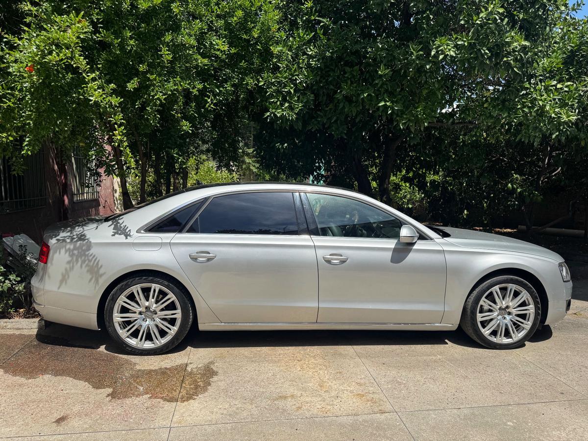 AUDI A8 2013