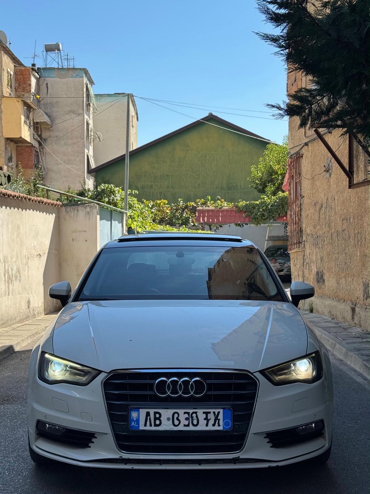 AUDI A3 2015