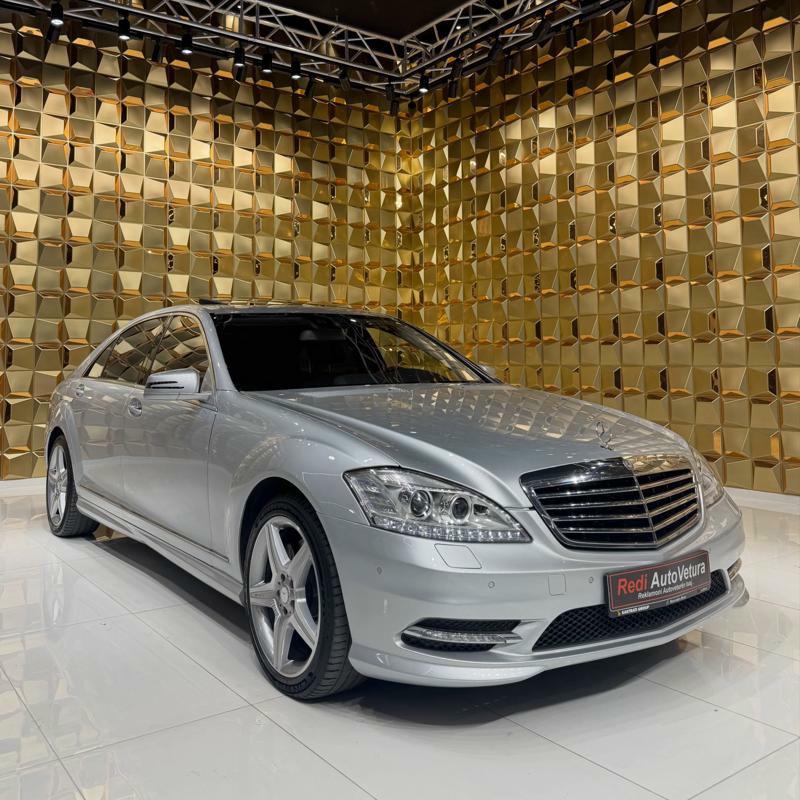 Mercedes-Benz S-Class 2010