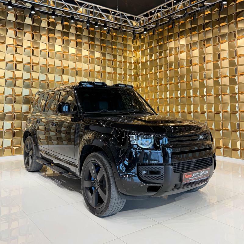 Land Rover Defender 2022