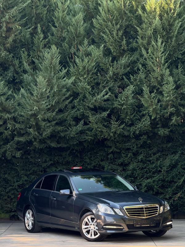 Mercedes-Benz E-Class 2011