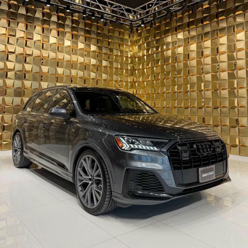 Audi Q7 2021