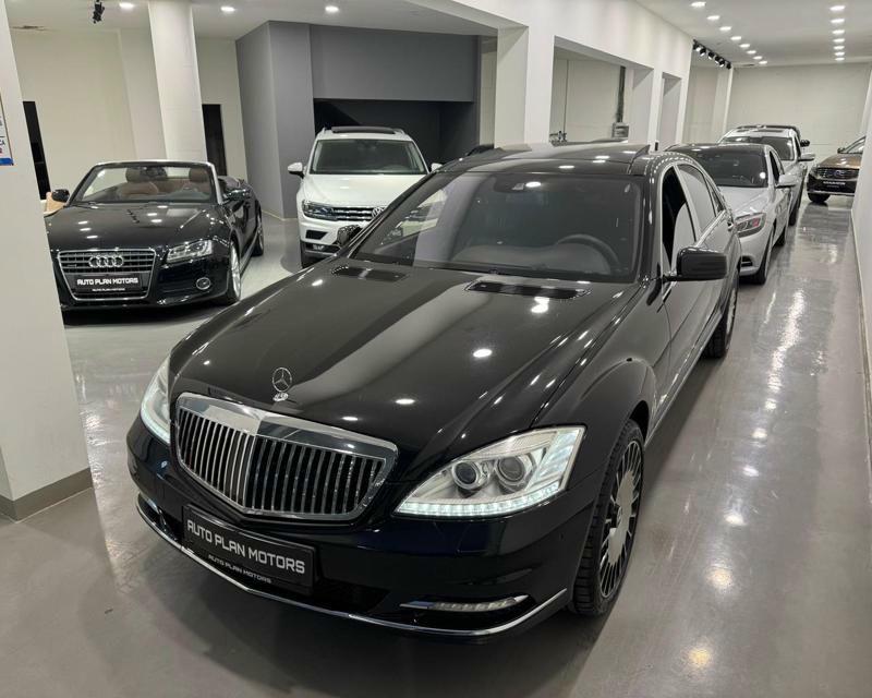 Mercedes-Benz S-Class 2013