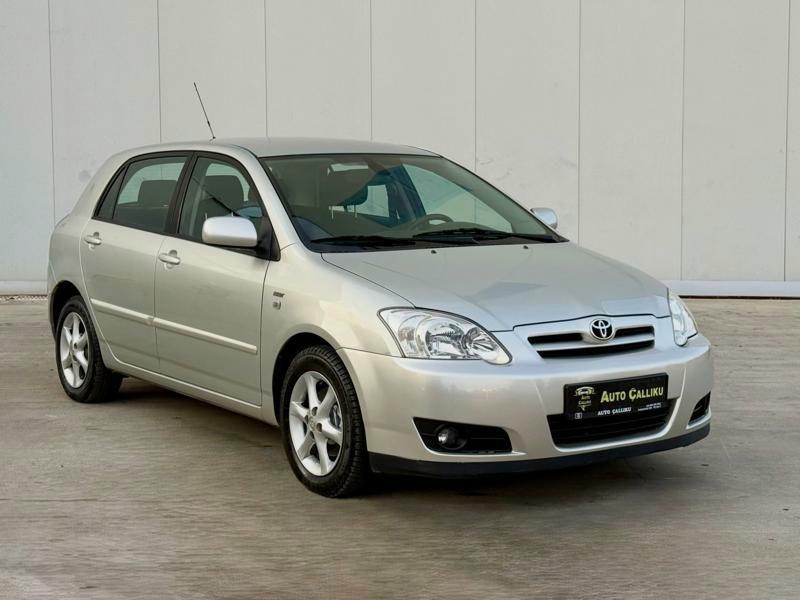 Toyota Corolla 2004
