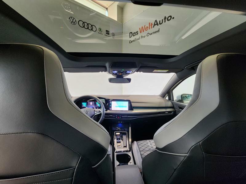 Volkswagen Golf 2024