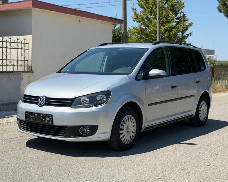 Volkswagen Touran 2011