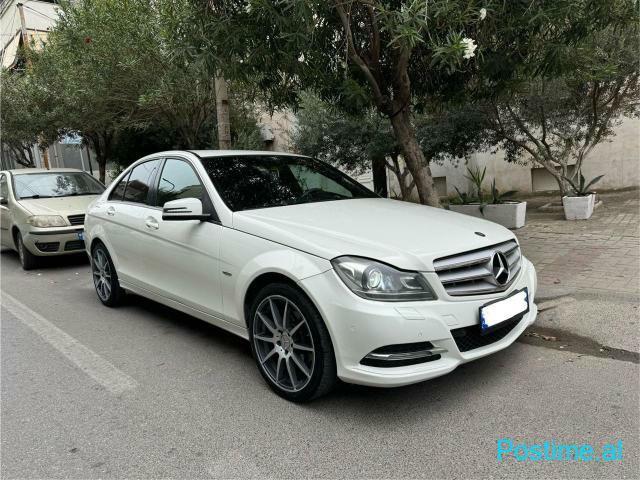 Mercedes-Benz C-Class 2012