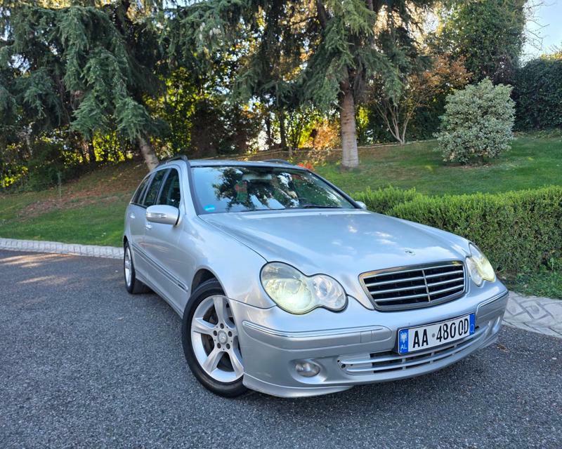 Mercedes-Benz C-Class 2004