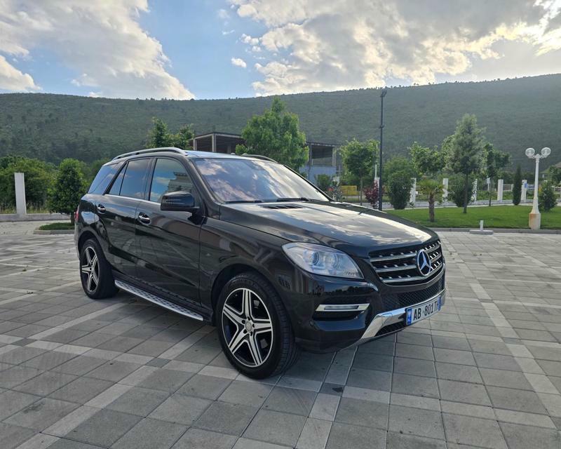 Mercedes-Benz ML-Class 2013