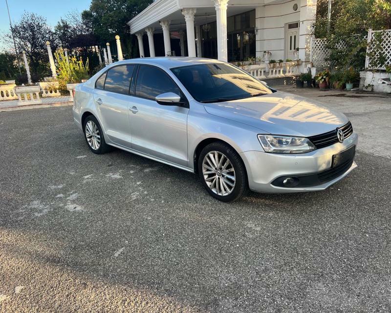 Volkswagen Jetta 2011