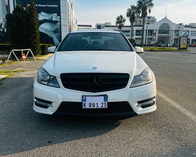 Mercedes-Benz C-Class 2012