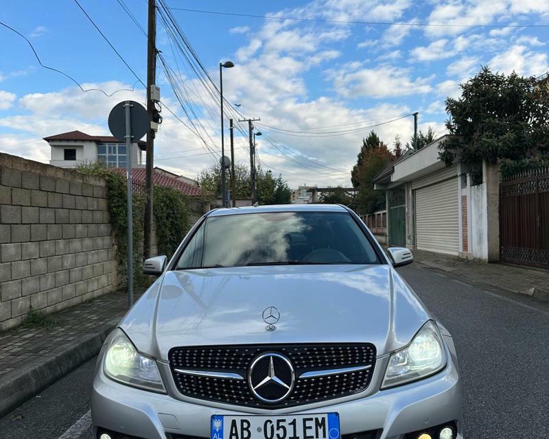 Mercedes-Benz C-Class 2008