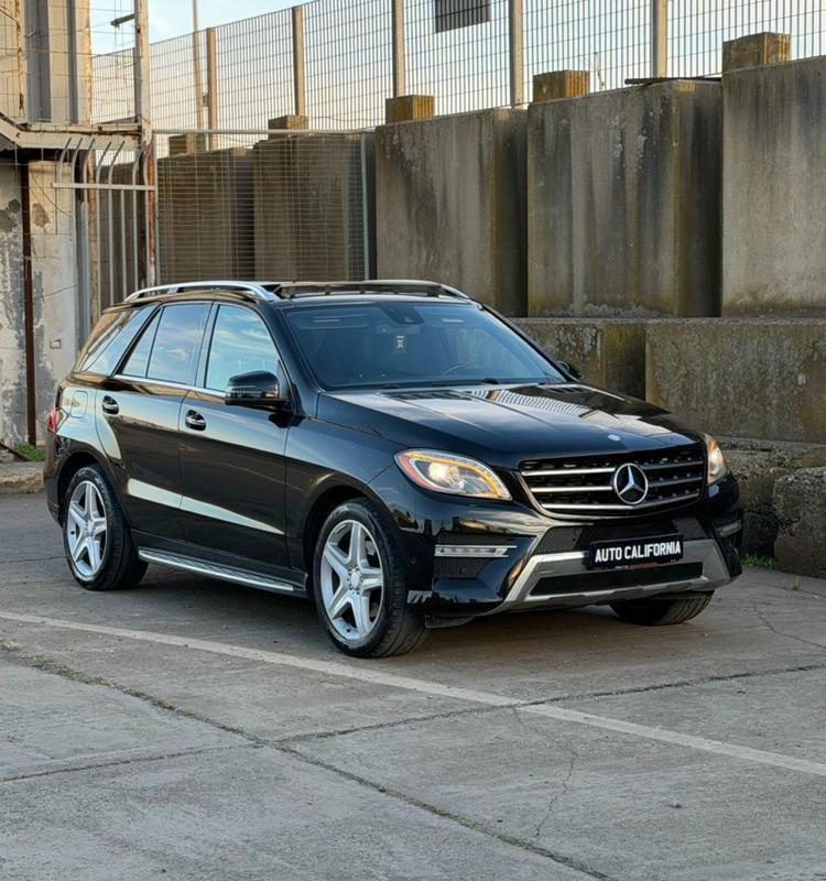 Mercedes-Benz ML-Class 2012