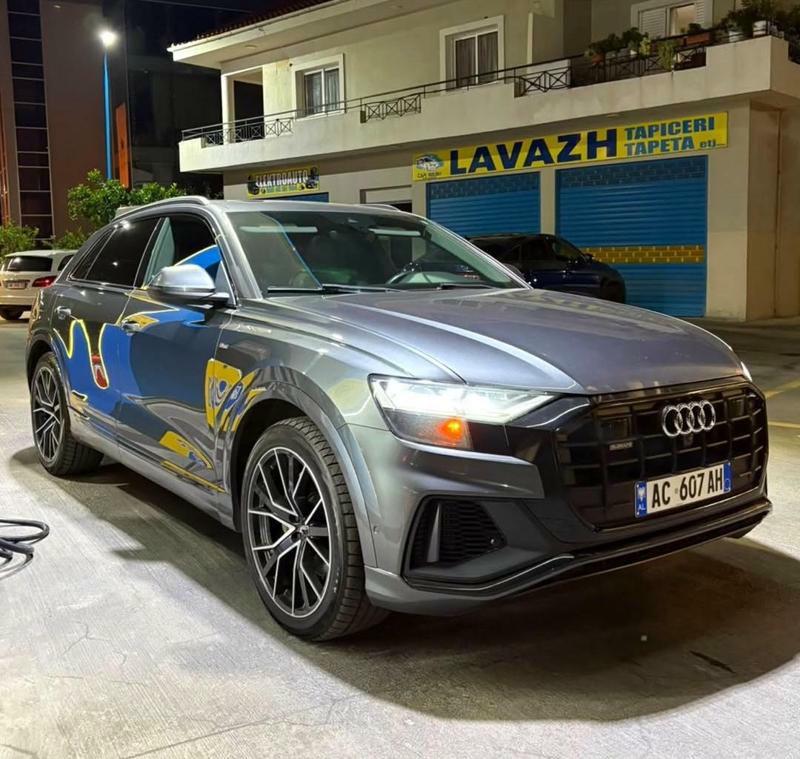 Audi Q8 2020