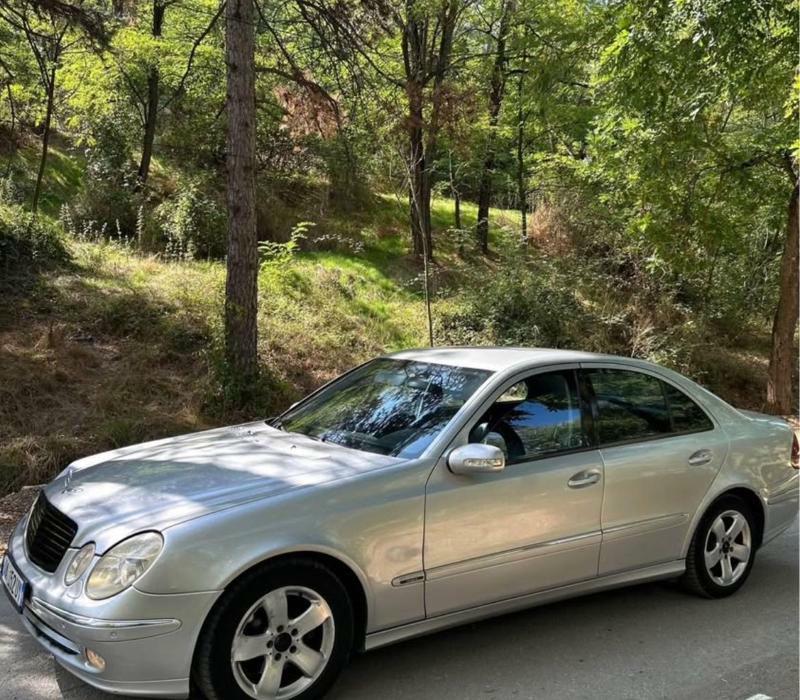 Mercedes-Benz E-Class 2005