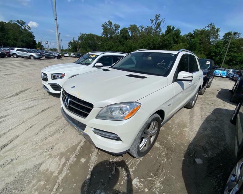Mercedes-Benz ML-Class 2012