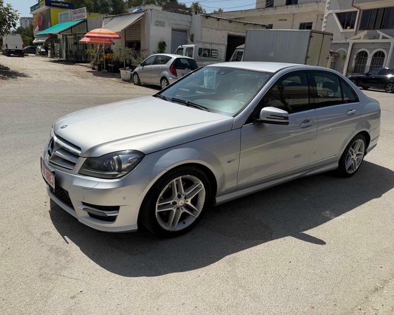 Mercedes-Benz C-Class 2012