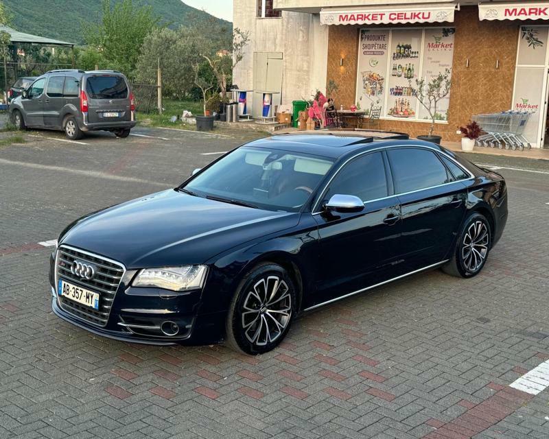 Audi A8 2014