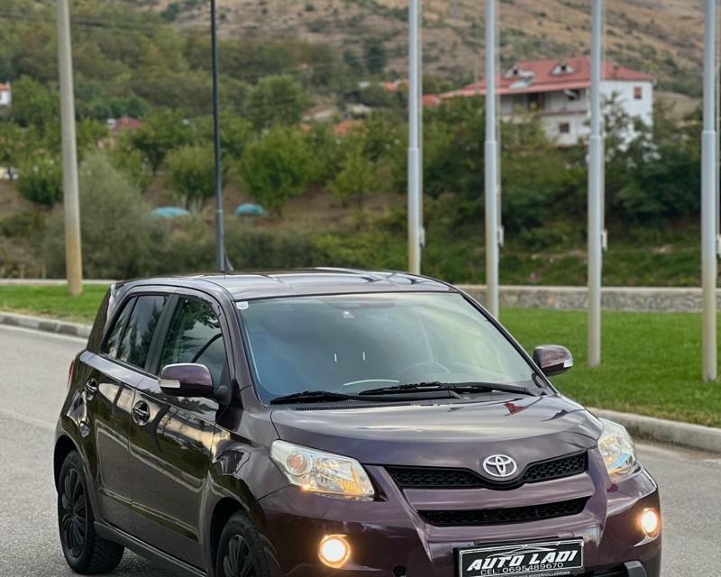 Toyota Urban Cruiser 2010
