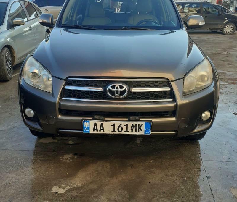 Toyota RAV4 2011