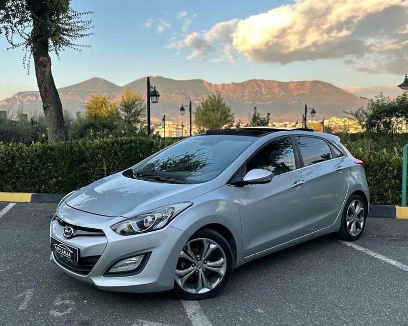 Hyundai i30 2012