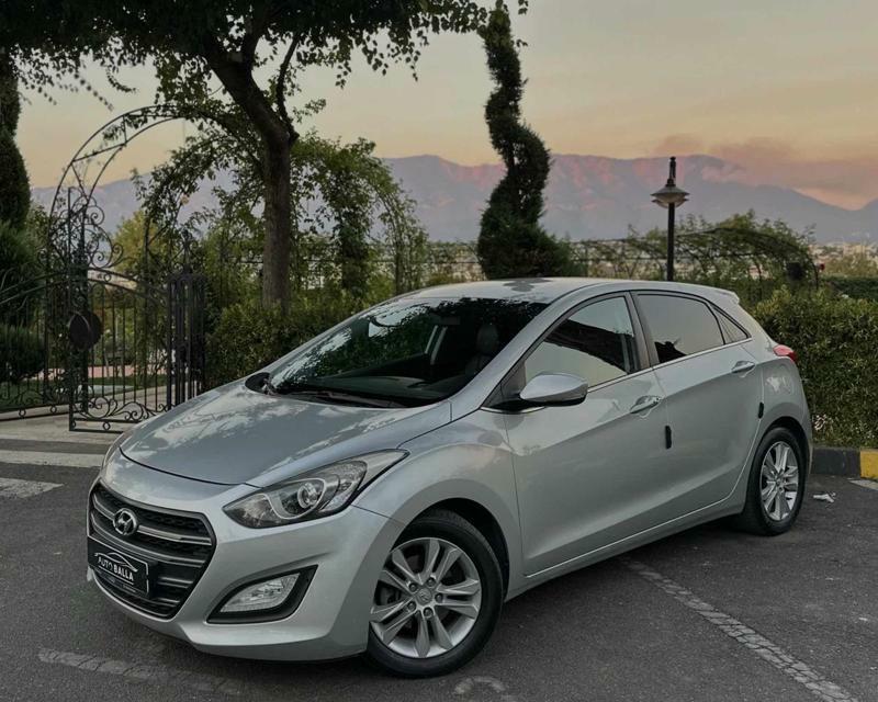 Hyundai i30 2014