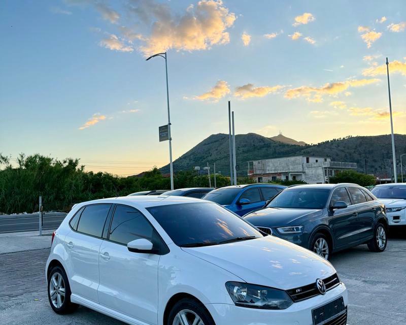 Volkswagen Polo 2013