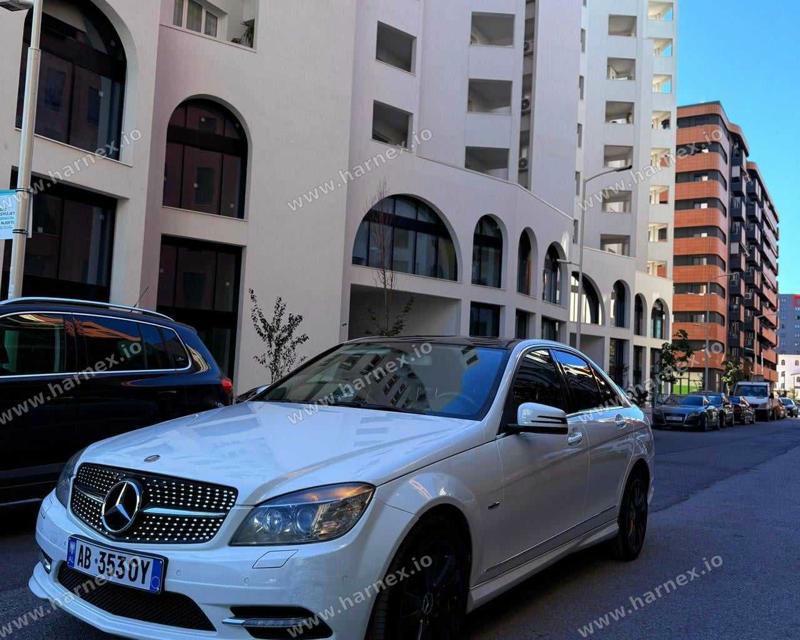 Mercedes-Benz C-Class 2010