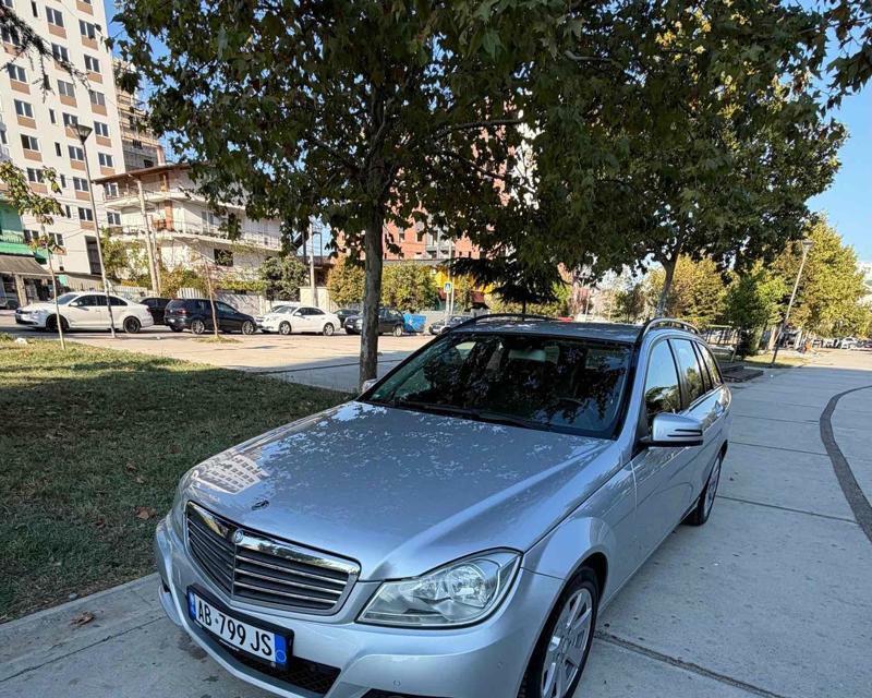 Mercedes-Benz C-Class 2012