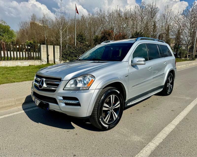 Mercedes-Benz GL-Class 2012