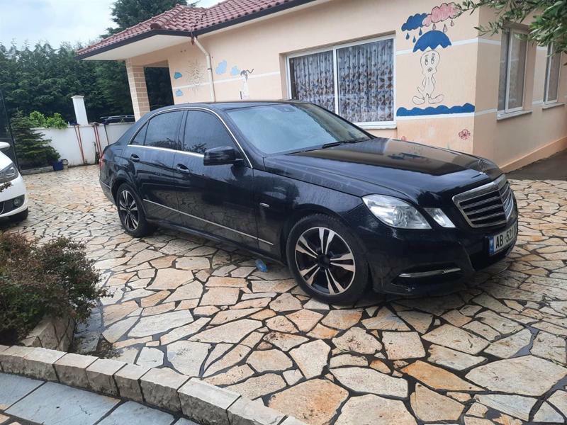 Mercedes-Benz E-Class 2012